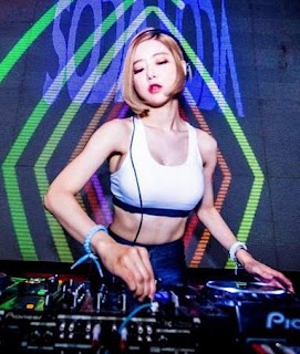 Mungkin Ini Foto Lama Just Update Saja Gan. hehe FOTO DJ SODA