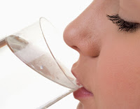 Manfaat Minum Air Putih Setelah Bangun Tidur