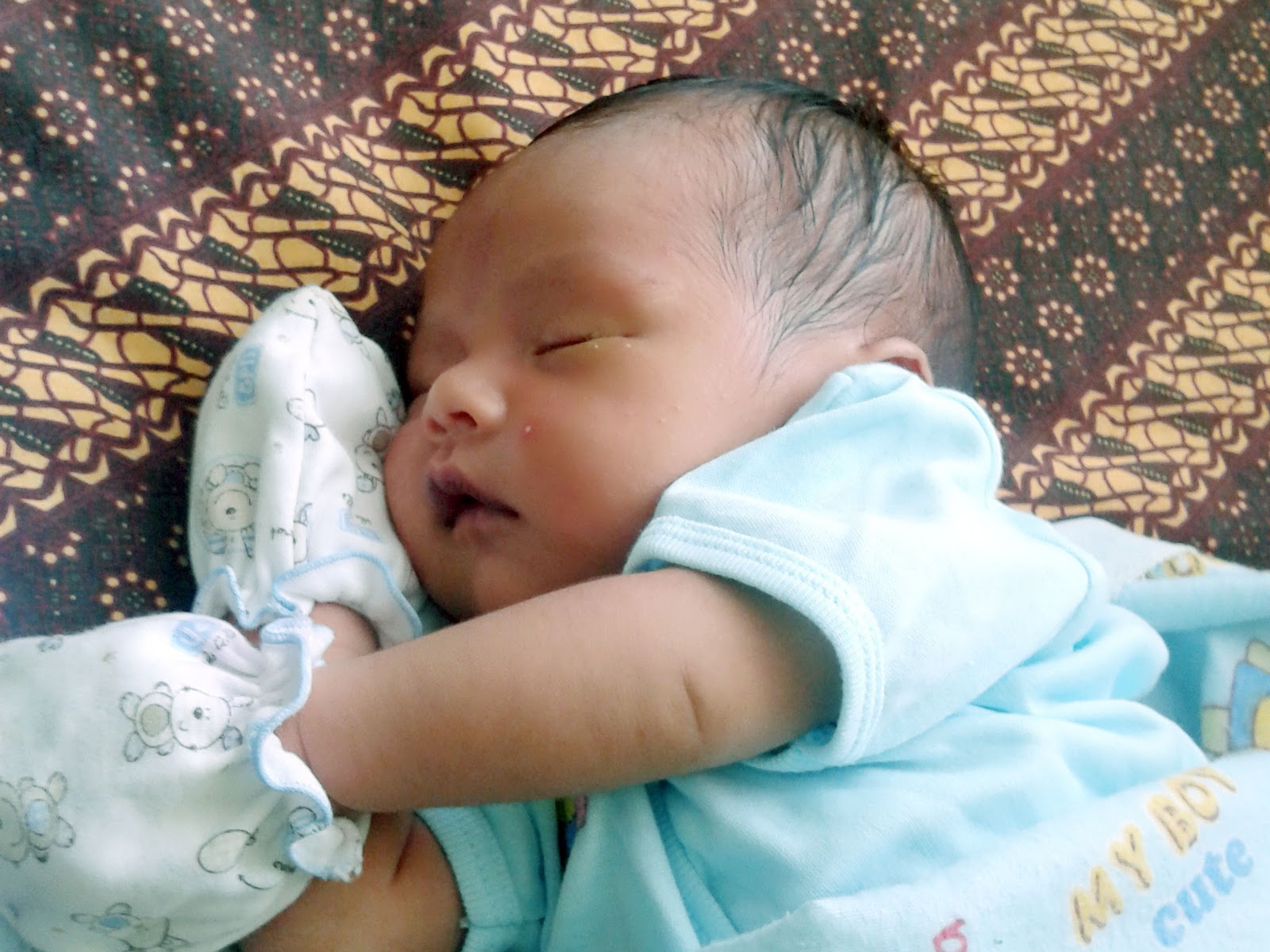 9 Manfaat Tidur Miring Ke Kanan