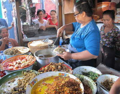 6 Makanan Bali Yang Harus Dicoba!