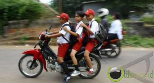 Ada-ada Saja Tingkah Polah Anak SD Satu Ini &#91;+pict&#93;
