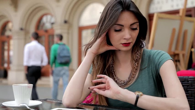 Kalau Cewek Udah Ngasih 13 Kode Ini, Jangan Ragu Untuk Langsung Menembaknya