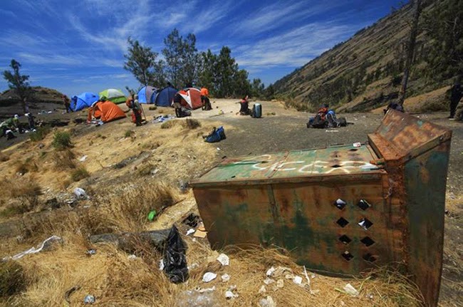 Gunung Rinjani dan Problematikanya