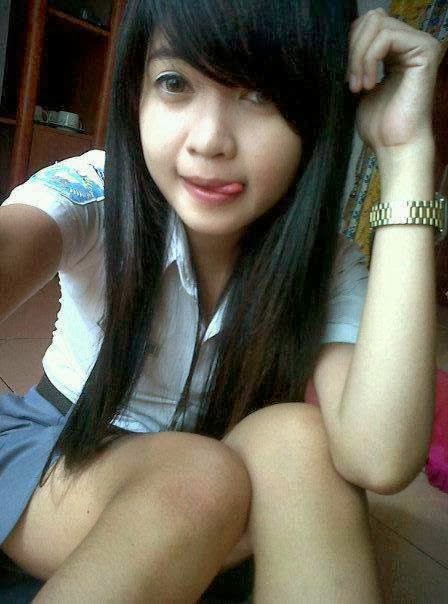 spectre-soccer-room-2013-2014------part-3