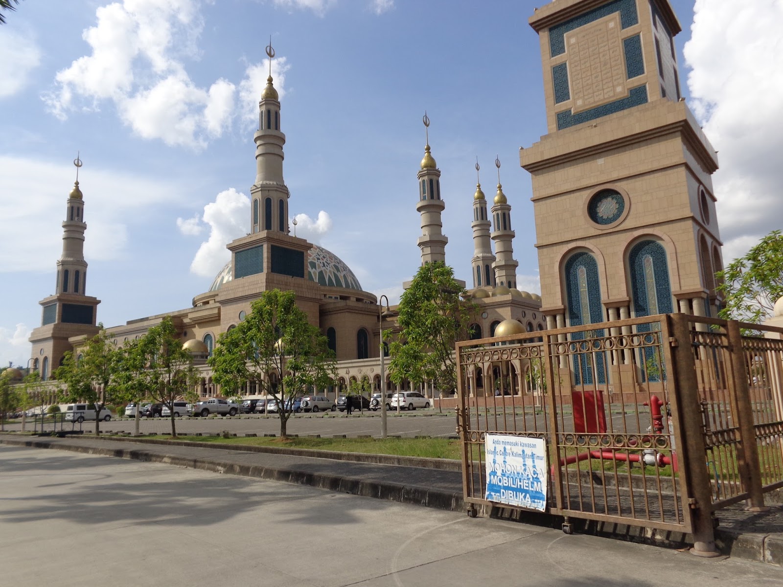 Waktu ke Samarinda