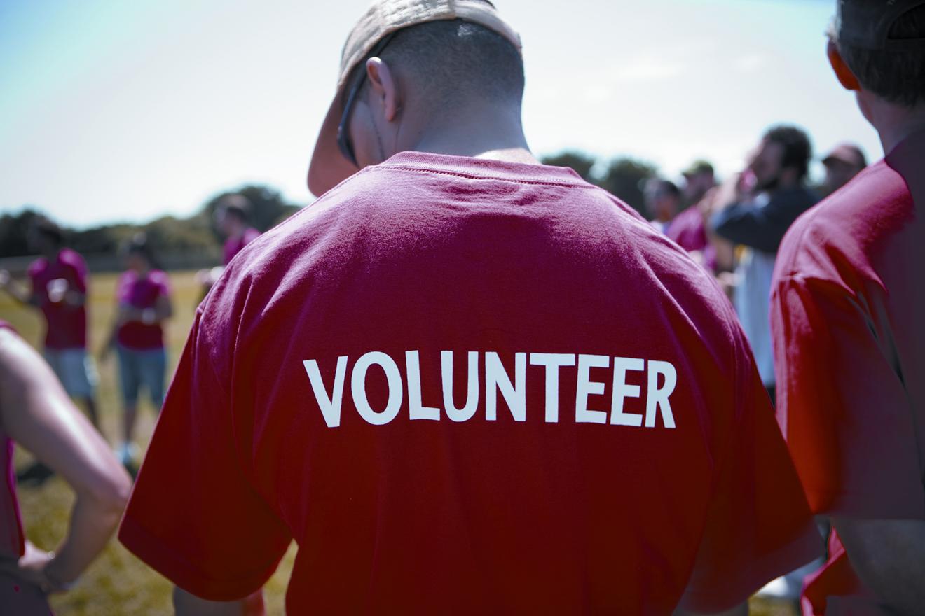 Jadi Relawan, Apa Sih Manfaatnya? #HariRelawanSedunia