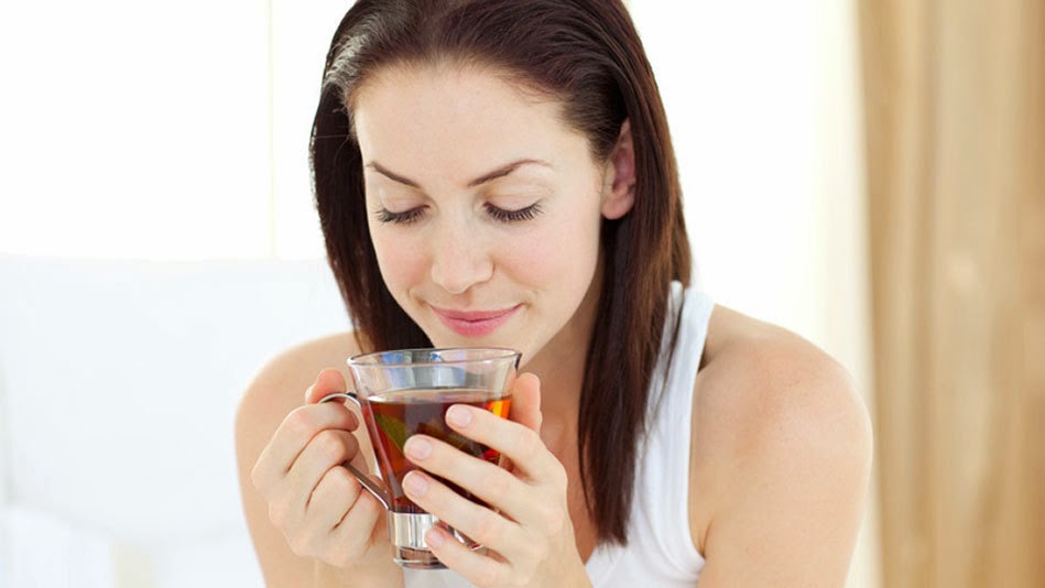 Menghilangkan Bau Mulut Adalah Salah Satu Alasan Mengapa Kita Perlu Minum Teh, Cek!