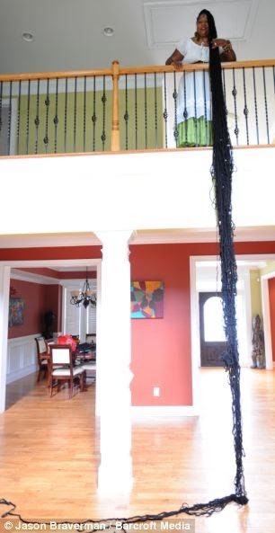 BUSET GAN Ini cewe rabutnya panjan banget!!!