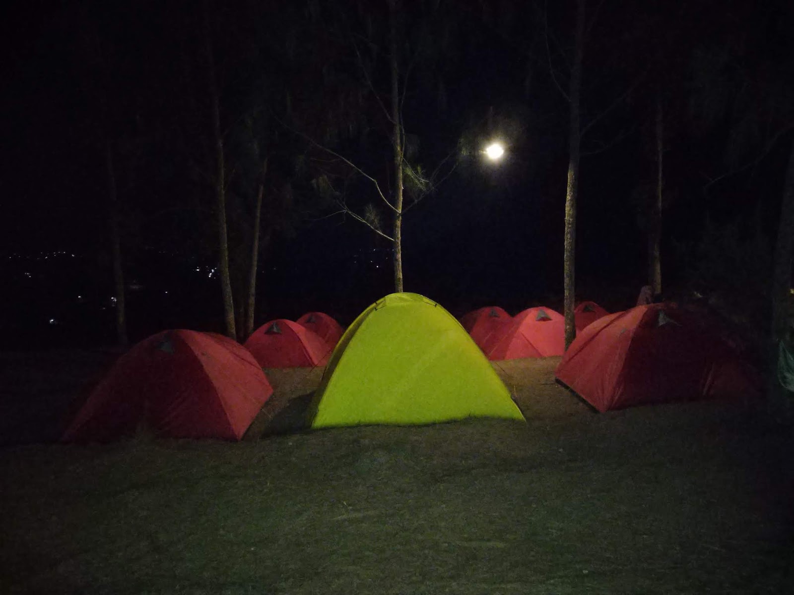 Mendaki Gunung Bersama 5 Setan di Gunung Pewandano !