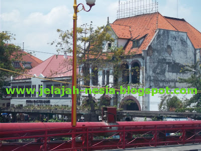 Mengenal Gedung Singa Di Kota Surabaya
