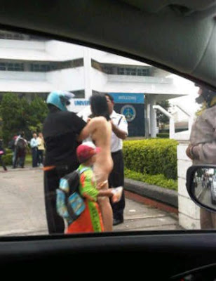 Cewek BUgil di U.K PETRA SURABAYA SELATAN