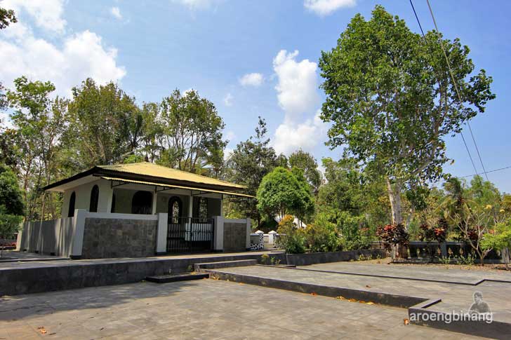 &#91;CoC Regional: Lokasi Wisata&#93; Makam R. Joko Kaiman Banyumas
