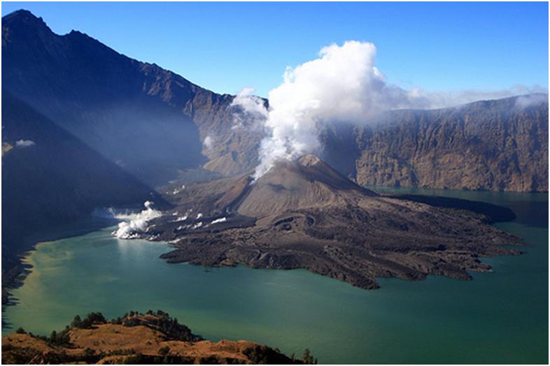 keindahan gunung rinjani,lombok(++PICT++)