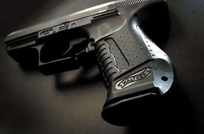 10 Pistol Terbaik Yang Pernah Diproduksi