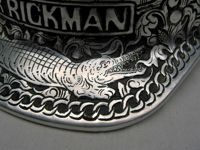 helm ukiran khas jogja cocok buat onthelist , proyek, dan buah tangan khas jogja