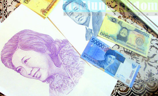 Foto: Pak Mujirun, Desainer Uang Kertas Indonesia