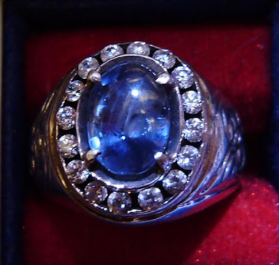 Macam macam cincin batu dan kegunaannya