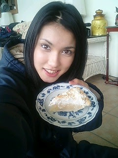 Foto Maria Ozawa a.k.a MIYABI narsis dari Ponsel nya