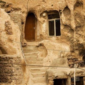 Rumah Paling Tua di Dunia gan,,umurnya udah sekitar 700tahun,,mantep gan