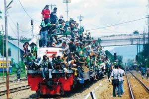 World Record | Kereta Api dengan Penumpang Terbanyak