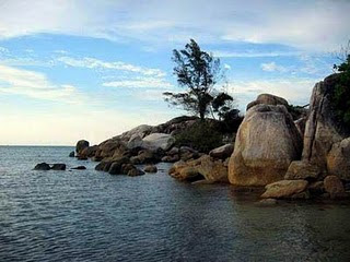 Keunikan Pantai Burung Mandi dkk - Belitung Timur