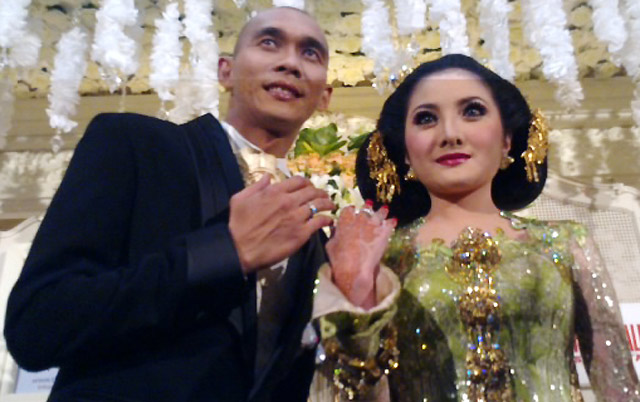 &#91;Hot News&#93; Kiki Amalia Gugat Cerai Markus Horison