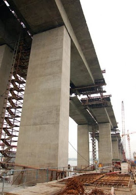 Jembatan Suramadu Dan Pembangunannya (+PIC)