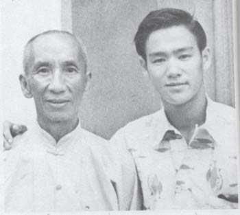 YIP MAN(IP MAN) guru dari Bruce Lee Gan..Bonus(NGAKAK INSIDE)