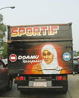 Ciri Khas Truck di Indonesia (Indonesia Only)