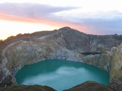 10 Keajaiban yang Ada di Indonesia {ORANG INDONESIA WAJIB MASUK GAN &#93;