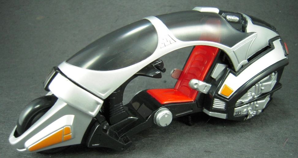 Model Motor Kamen Rider Yang Keren Menurut Ane 