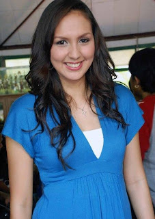 Presenter Sepak Bola Tercantik DI Indonesia