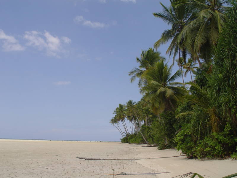 Pesona 5 Tempat Wisata Pantai di Pulau Jawa