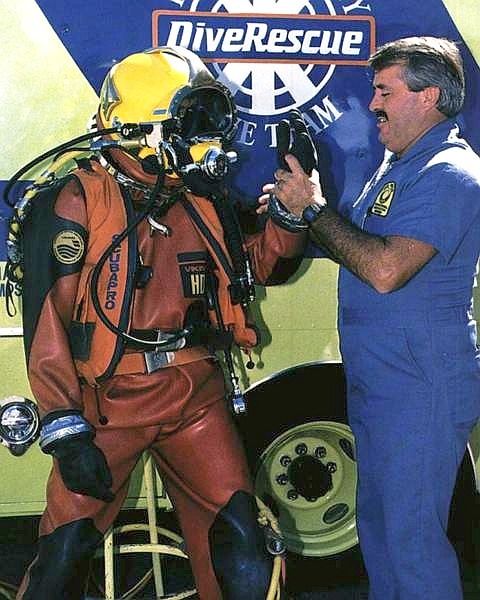 jam-tactical-dan-jam-militer