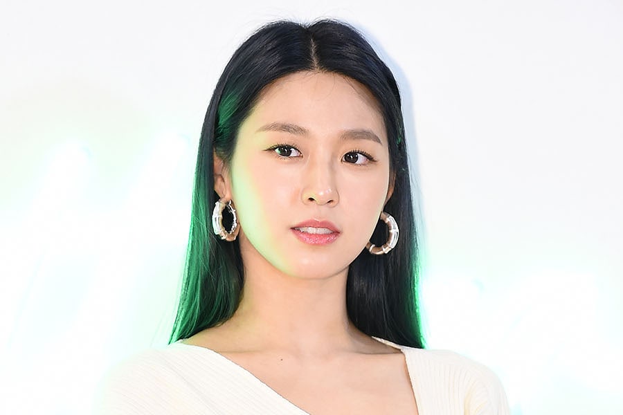 seolhyun--aoa--jadi-duta-asosiasi-kanker-hati-di-korea