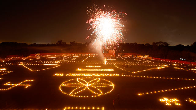 Festival Diwali Yang Unik
