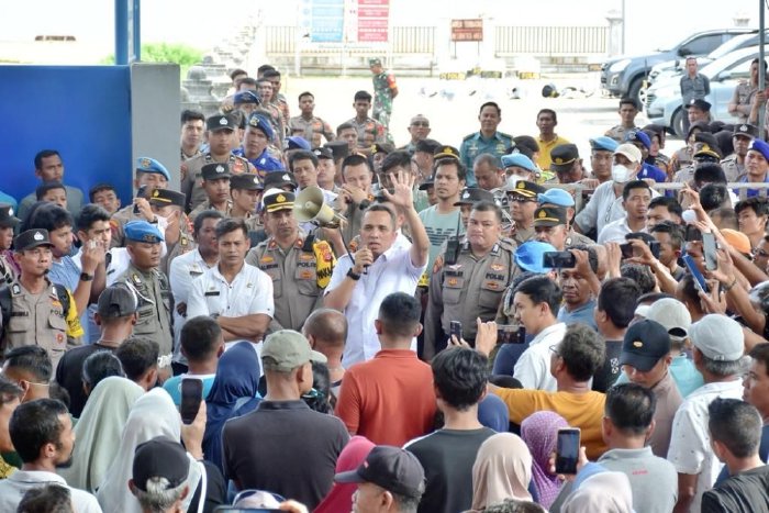 Warga Kuta Barat Desak UNHCR Pindahkan Rohingya Keluar dari Sabang