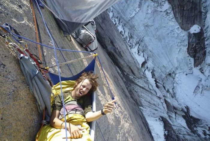 Melihat tidurnya pendaki gunung yg sangat EXTREEM..... - Part 2