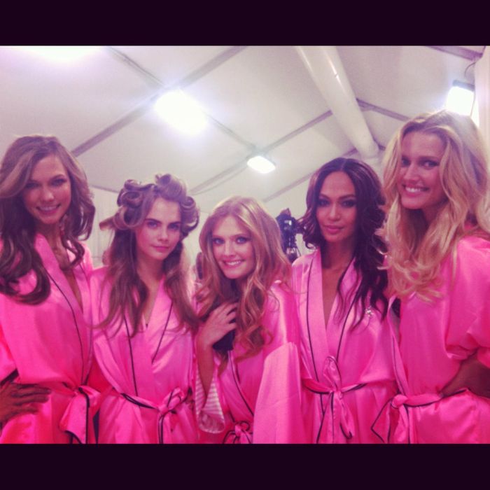 Di Balik Layar Victoria’s Secret Fashion Show 2012