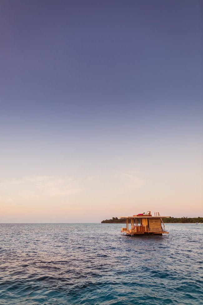 WOW! Kamar Hotel Dibawah Laut