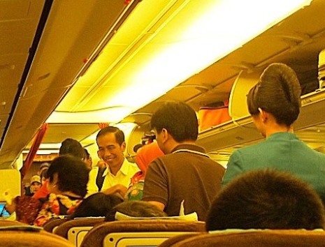 &#91;Wah&#93; Jokowi Hobi Naik Pesawat di Kelas Ekonomi