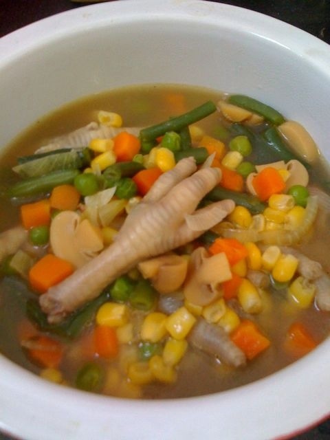 Efek Mengkonsumsi Ceker Ayam