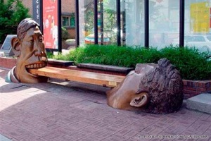 7 Patung-patung Paling Nyentrik di Dunia