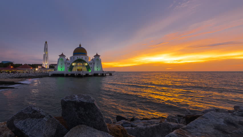 5 Masjid Terapung Terindah di Dunia