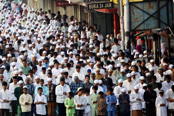 Sholat Ied 3 Kali dalam Setahun Bakal Terjadi di 2033, Kok Bisa?