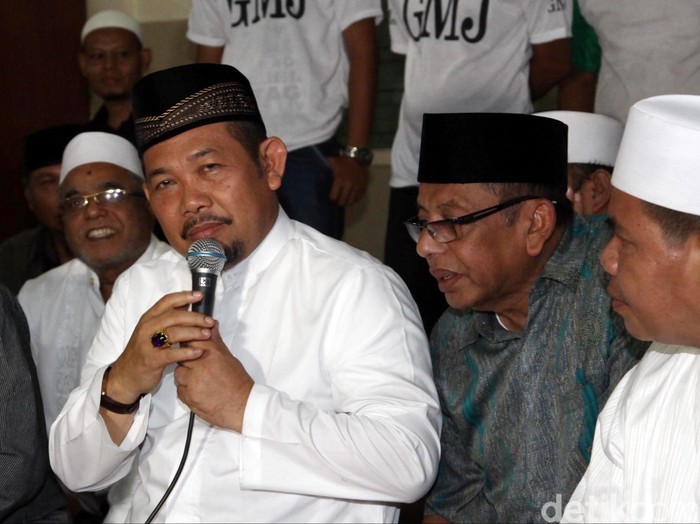 Fahrurrozi 'Gubernur Tandingan Ahok' Wafat dalam Kondisi Positif COVID