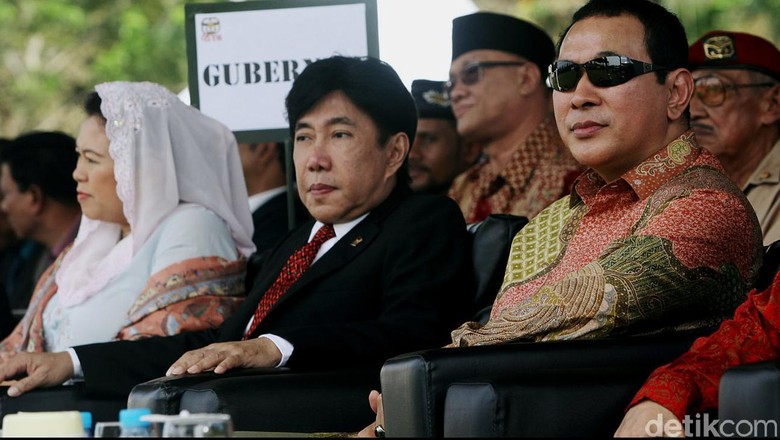 Mario Teguh dan Elza Syarief Gabung Partai Tommy Soeharto