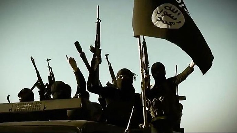 Lebih dari 220 Orang Tewas dalam Serangan ISIS di Suriah Selatan