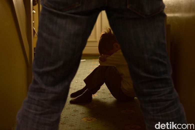 cabuli-13-bocah-di-warnet-cakung-zaky-ditangkap-polisi