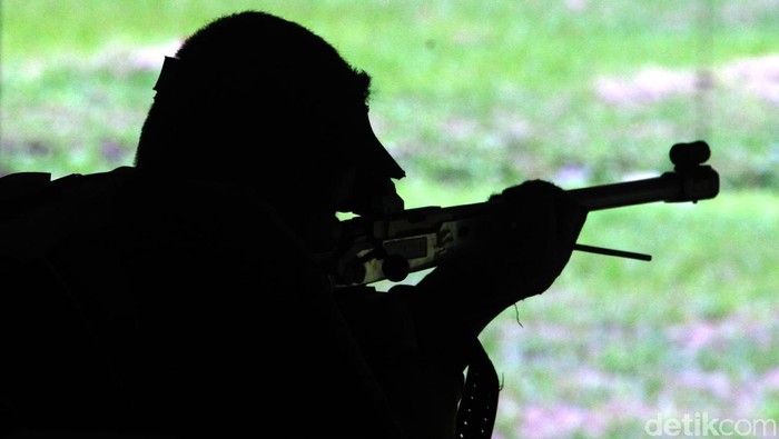 1-anggota-kkb-tewas-ditembak-aparat-usai-serang-pos-tni-di-intan-jaya